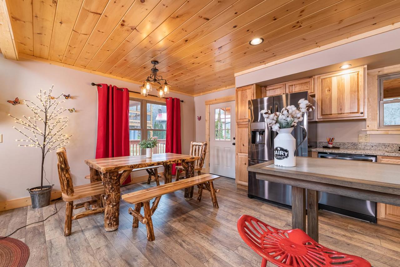 Вилла The Red Fox Cabin Мегги-Вэлли Экстерьер фото